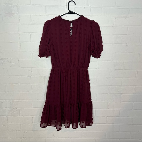 Heart & Heels Burgundy Textured Dress with Puff Short Sleeves - Picture 4 of 6